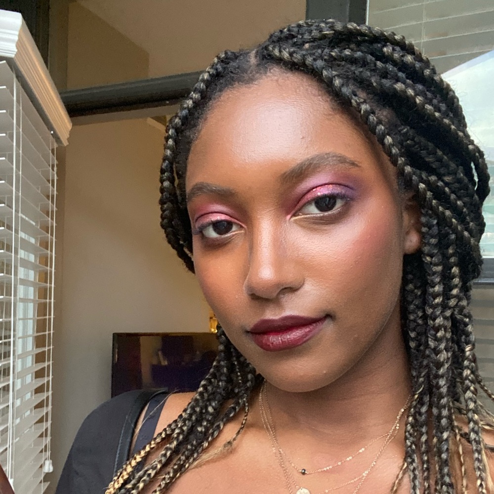 Meet your Posher, Kendra